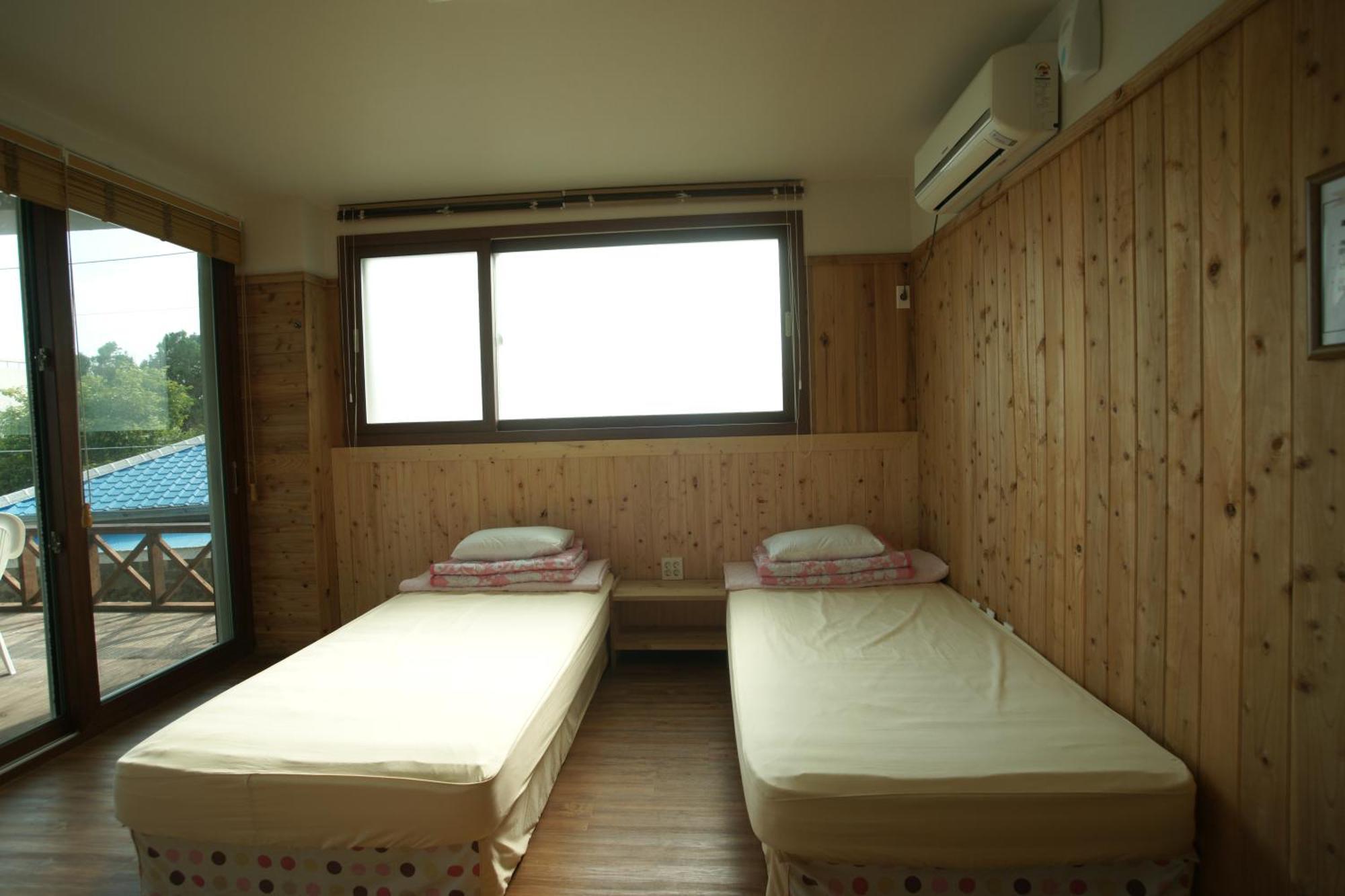 Galeum Guesthouse Seogwipo Habitación foto